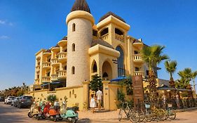 Laourient Apartments, Cafe & Restaurant - Bagdhadi, Mahdia